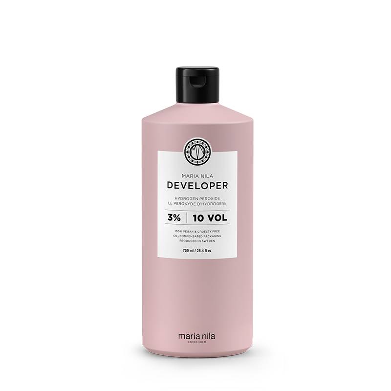 Developer 10 vol. révélateur 3% de la marque Maria Nila Contenance 750ml - 1