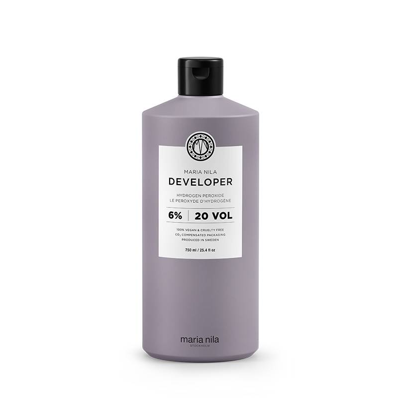 Developer 20 vol. révélateur 6% de la marque Maria Nila Contenance 750ml - 1