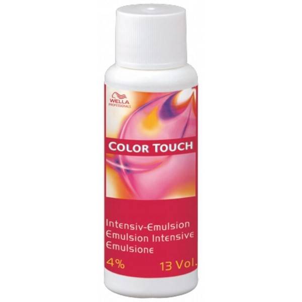 Révélateur 4% ColorTouch de la marque Wella Professionals Contenance 60ml - 1