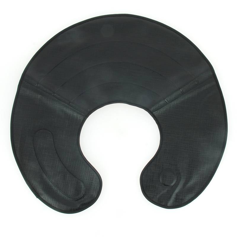 Cape de coupe noire aimantée de la marque Coiffeo - 1