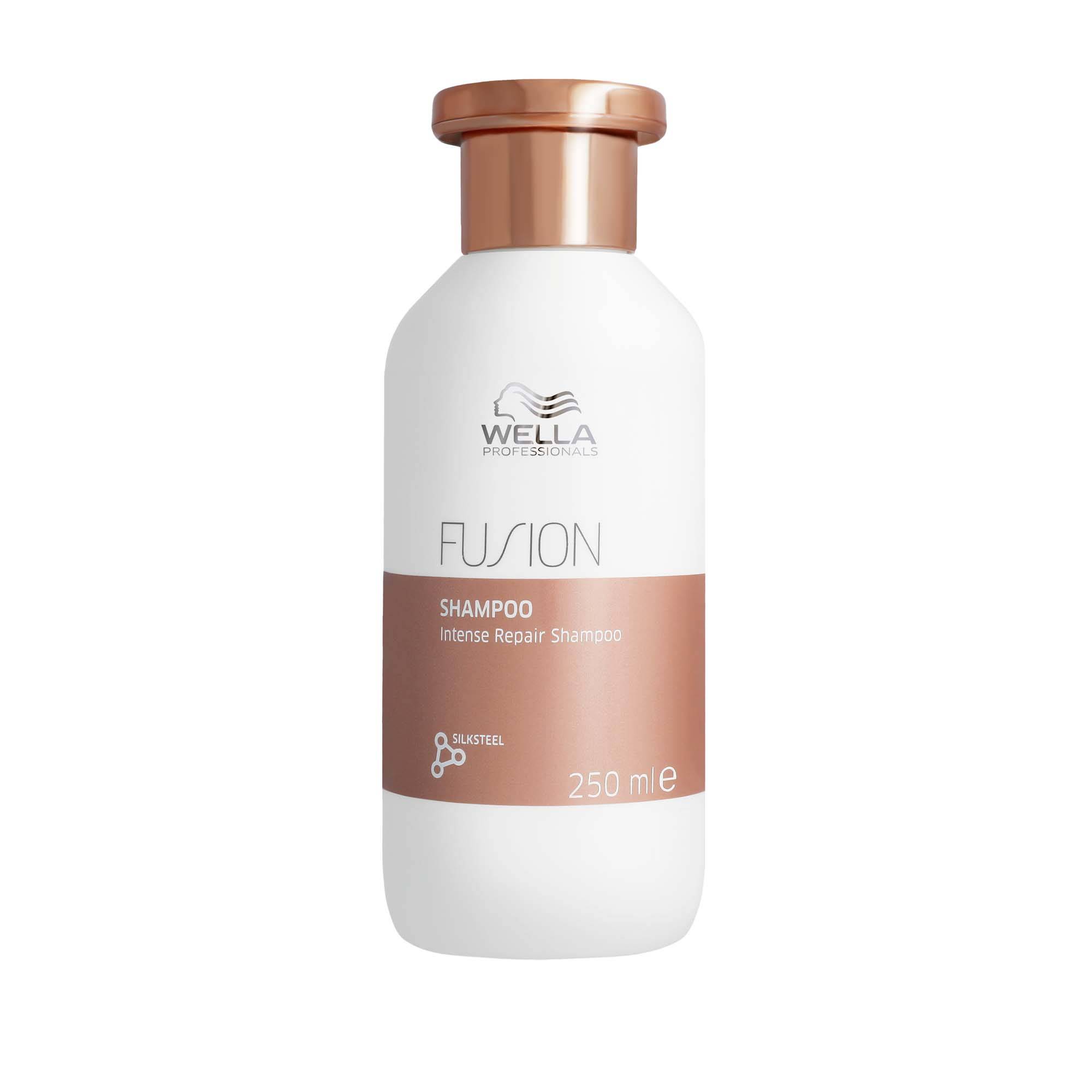 Shampoing réparation intense Fusion de la marque Wella Professionals Contenance 250ml - 1