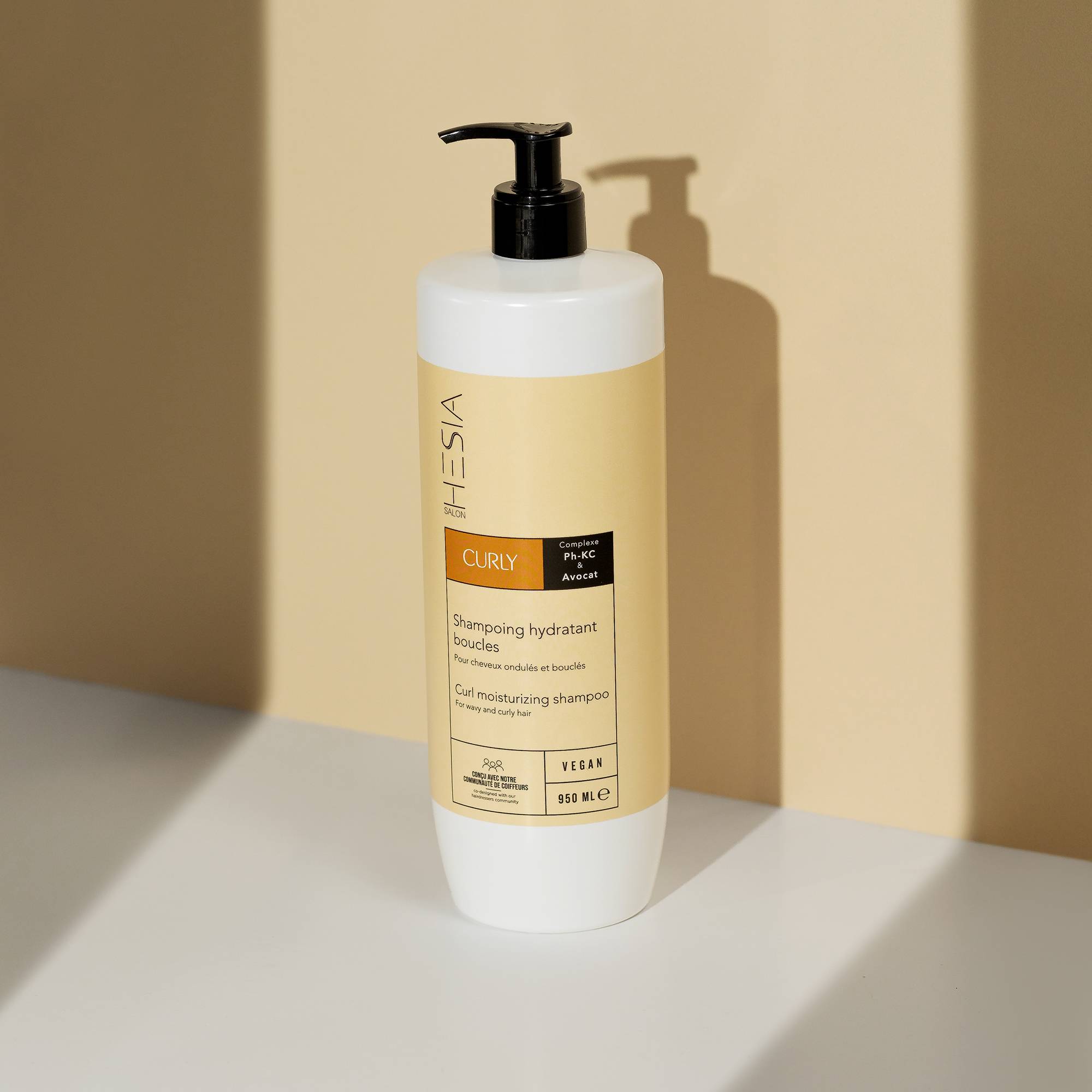 Shampoing hydratant boucles Curly de la marque HESIA Salon Contenance 950ml - 4