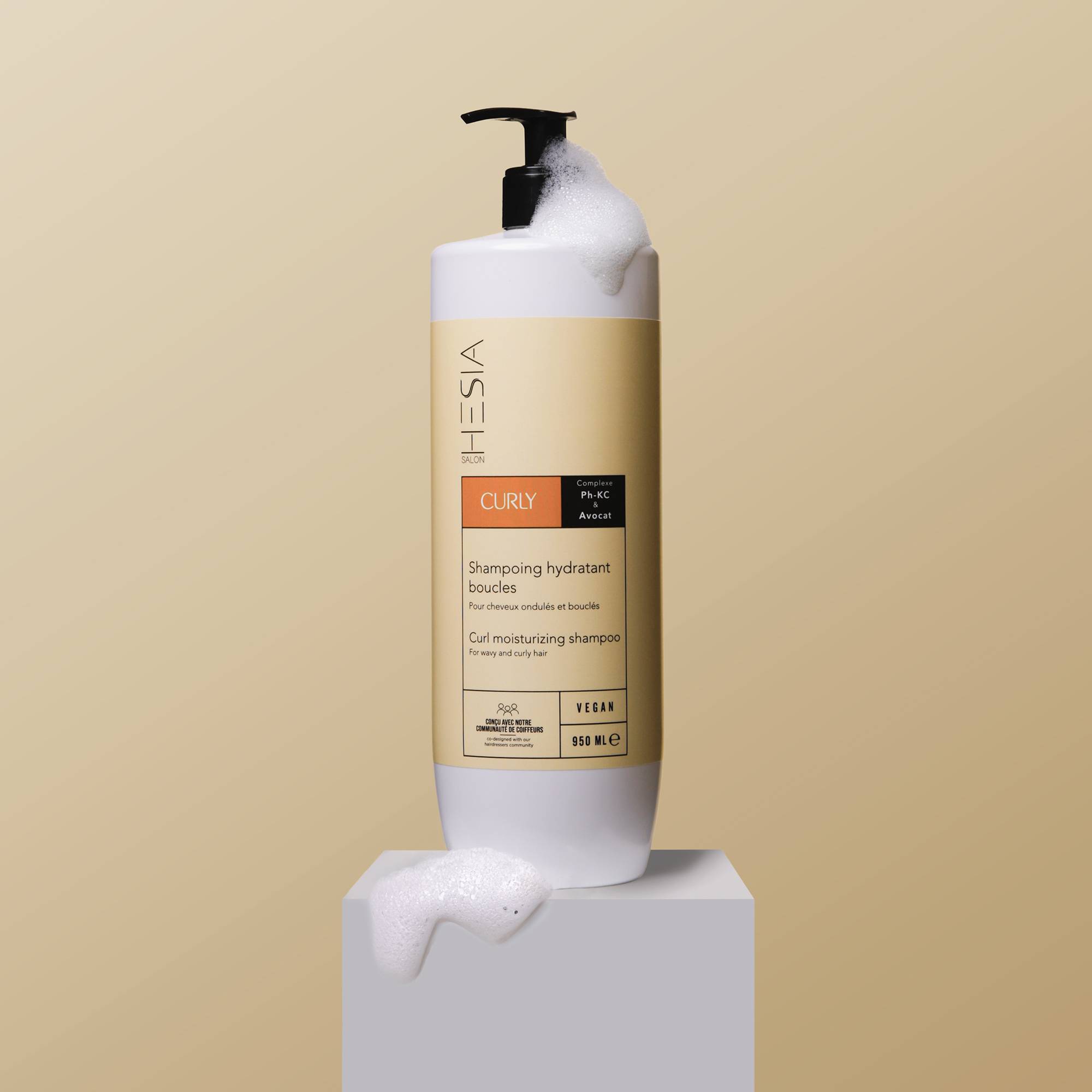 Shampoing hydratant boucles Curly de la marque HESIA Salon Contenance 950ml - 3