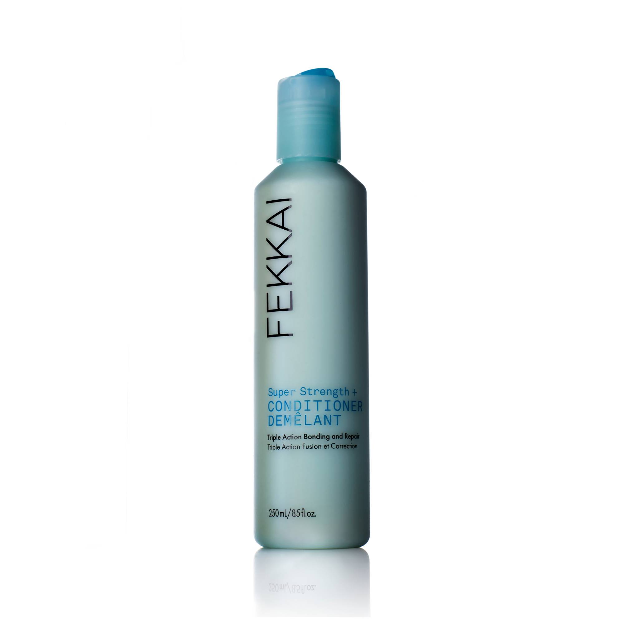 Après-shampoing réparation Super Strength Triple Action de la marque Fekkai Contenance 250ml - 1