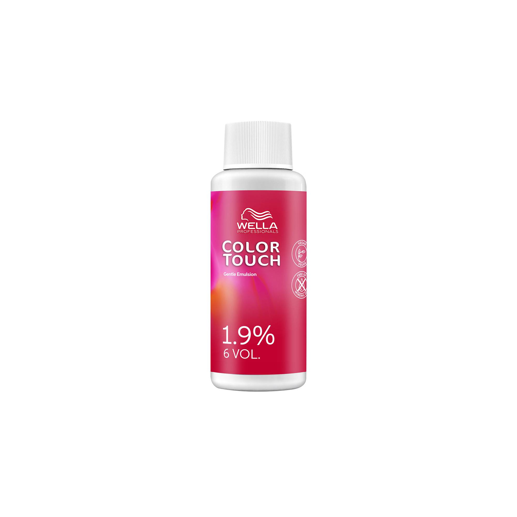 Émulsion révélatrice Color Touch 1,9% de la marque Wella Professionals Contenance 60ml - 1