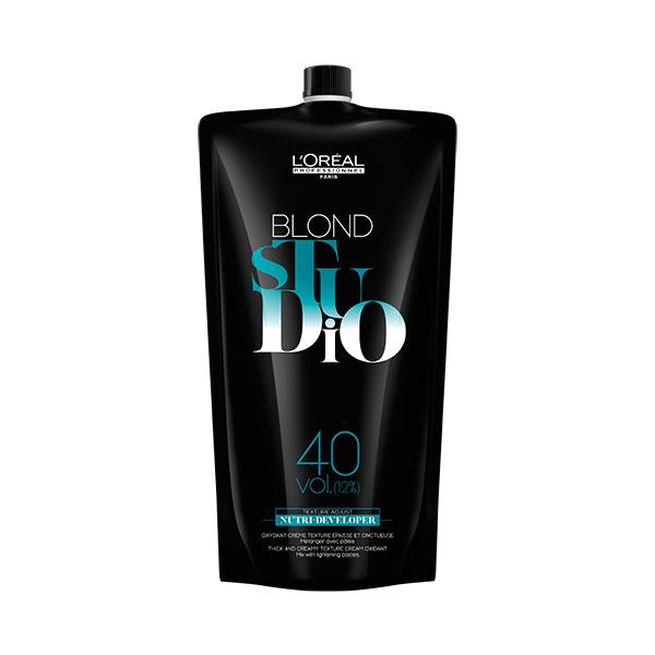 Oxydant platinium 40 volumes de la marque L'Oréal Professionnel Contenance 1000ml - 1