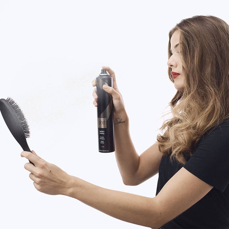 Laque fixante perfect ending de la marque ghd Contenance 75ml - 5