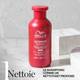 Shampoo Ultimate Repair del marchio Wella Professionals Capacità 250ml - 6