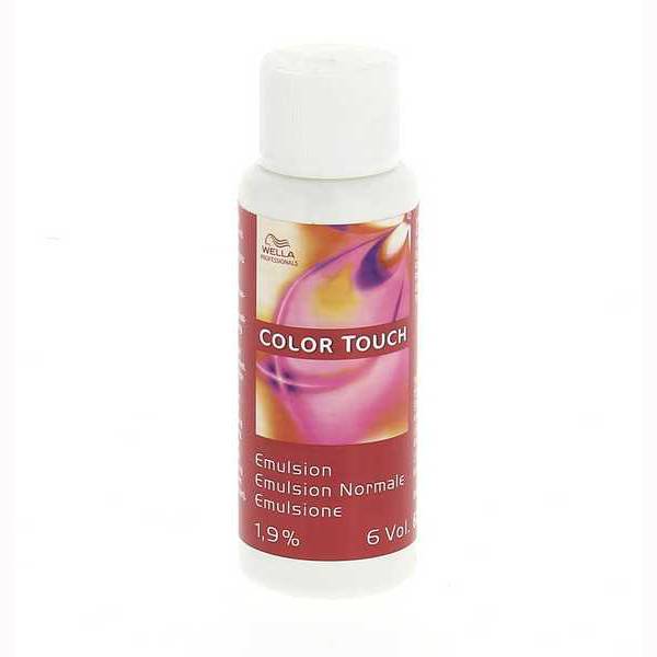 Révélateur 1.9% ColorTouch de la marque Wella Professionals Contenance 60ml - 1